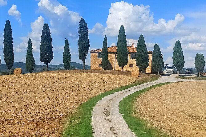 PRIVATE TRANSFER: from Assisi to Florence with stops in Cortona & Montepulciano - Key Points
