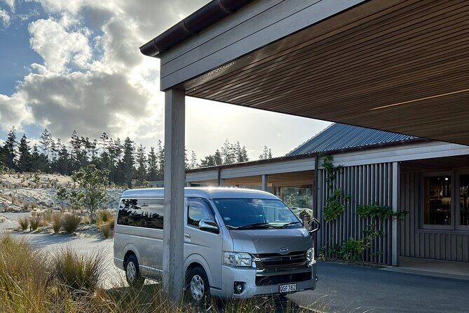 Private Transfer from Auckland Airport to Te Arai Links - Key Points