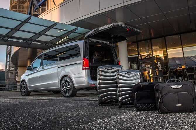 Private Transfer From Barcelona Airport to Barcelona City - Detailed Review of the Private Airport Transfer