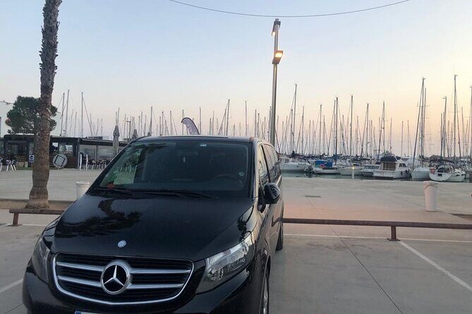 Private Transfer from Barcelona City to the Port (or vice versa) - The Experience in Detail