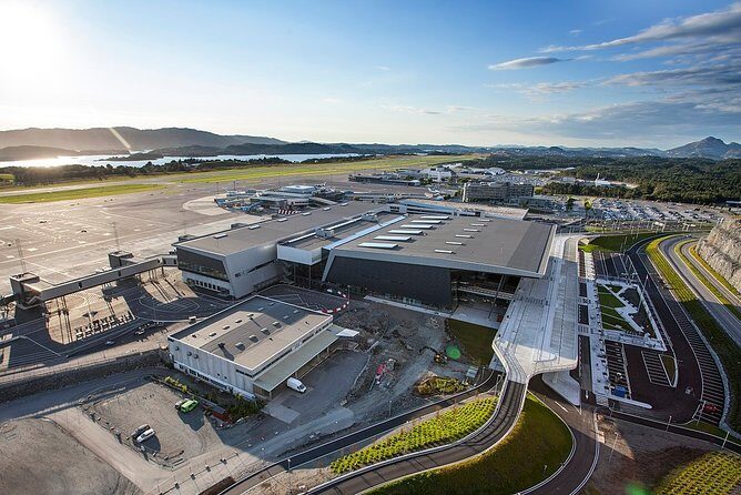 Private Transfer From Bergen Hotel to Bergen Airport - Private Transfer from Bergen Hotel to Bergen Airport: A Practical and Comfortable Choice