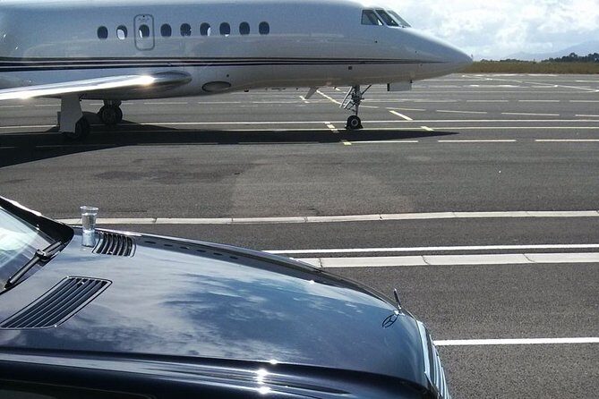 Private transfer from Biarritz BIQ airport to San Sebastian - Key Points