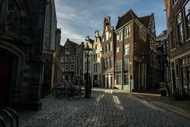 Private transfer from Bruges to Amsterdam, 2h Stop in Utrecht - Private transfer from Bruges to Amsterdam, 2-hour Stop in Utrecht