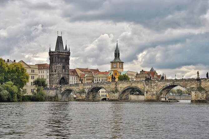 Private Transfer from Budapest to Prague with 2 hours for sightseeing - Final Thoughts: Is This the Right Choice for You?
