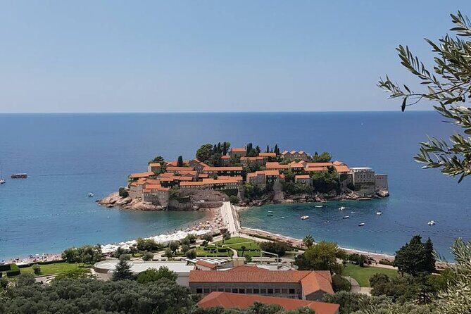 Private Transfer from Budva to Podgorica Airport and city - In-Depth Review: Why This Transfer Service Stands Out