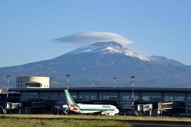 Private Transfer from Catania Airport to Siracusa or Taormina - Key Points
