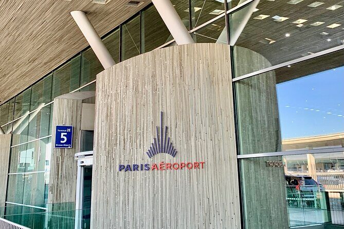 Private Transfer from CDG Airport to Paris - Vice Versa - One way - A Deep Dive Into the Private Transfer Experience