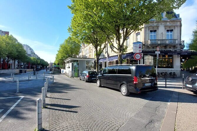 Private transfer from CDG or ORY airport to DisneyLand Paris - In-Depth Review of the Private Transfer Service from CDG or ORY to DisneyLand Paris