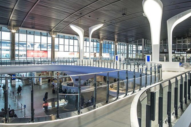 Private transfer from Central Railway Station to any location in Warsaw - Key Points