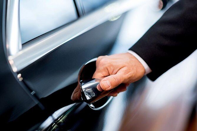 Private transfer from Charles de Gaulle airport to Paris: Premium Service - FAQ