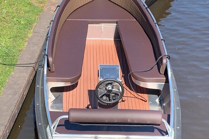 Private transfer from Giethoorn to Amsterdam - Frequently Asked Questions