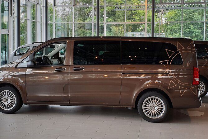 Private Transfer from Grindelwald to Zurich Airport - Key Points