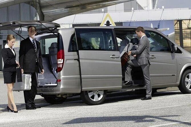 Private Transfer from Istanbul Hotels to Istanbul Airport (IST) - In-Depth Review: What Makes This Transfer Worth Considering