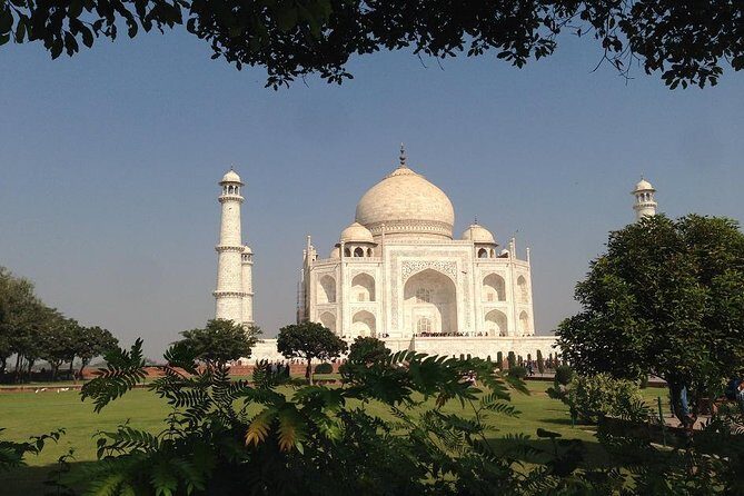 Private Transfer From Jaipur to Agra including Fatehpur Sikri - Key Points