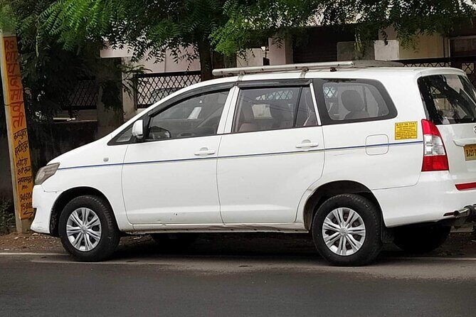 Private Transfer From Jodhpur to Jaisalmer One Way - A Practical and Comfortable Ride from Jodhpur to Jaisalmer