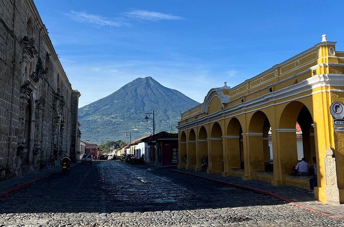 Private Transfer from La Aurora International Airport to Antigua - The Sum Up