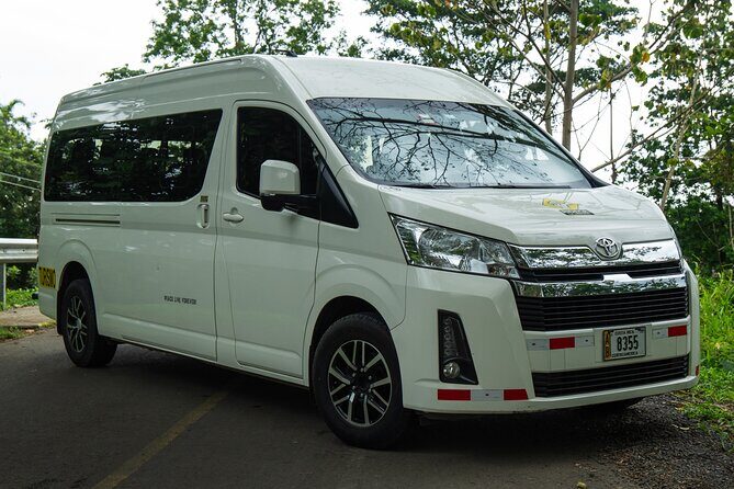 Private Transfer From La Fortuna To Monteverde From 1 to 6 passengers - A Detailed Look at the Private Transfer Experience