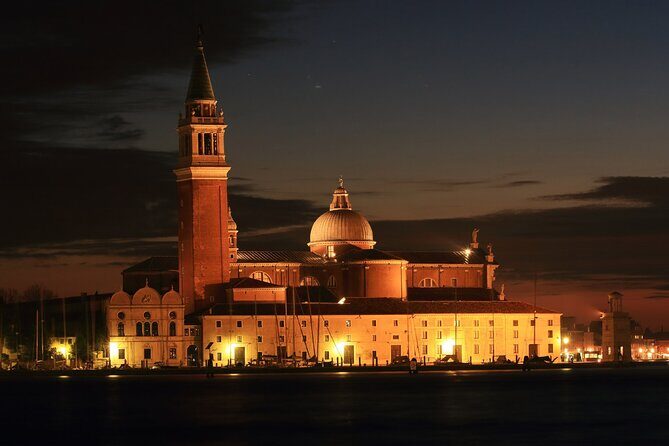 Private Transfer from Marco Polo airport (VCE) to Ravenna cruise terminal - Vehicle Options and Comfort