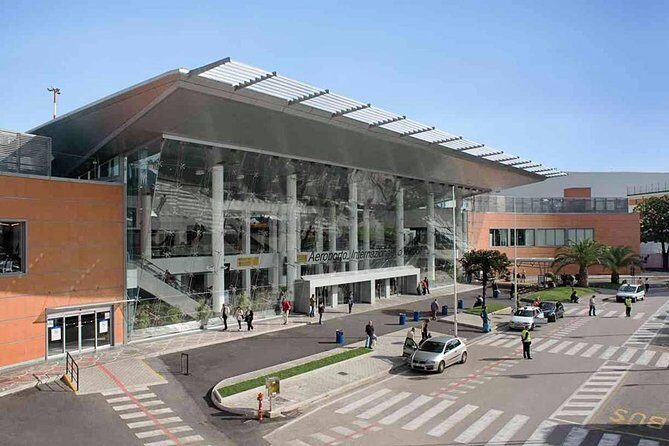 Private Transfer from Naples Airport, Port or Train Station to Naples Center - Real Traveler Experiences