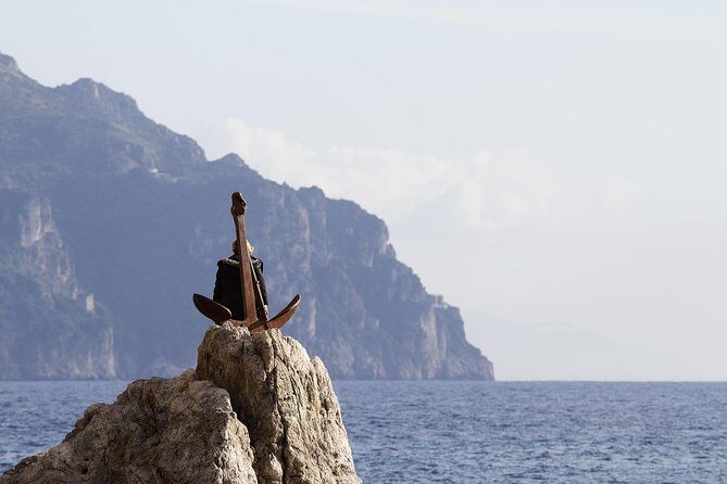 Private transfer from Naples to Amalfi, 2h of sightseeing stop - Key Points