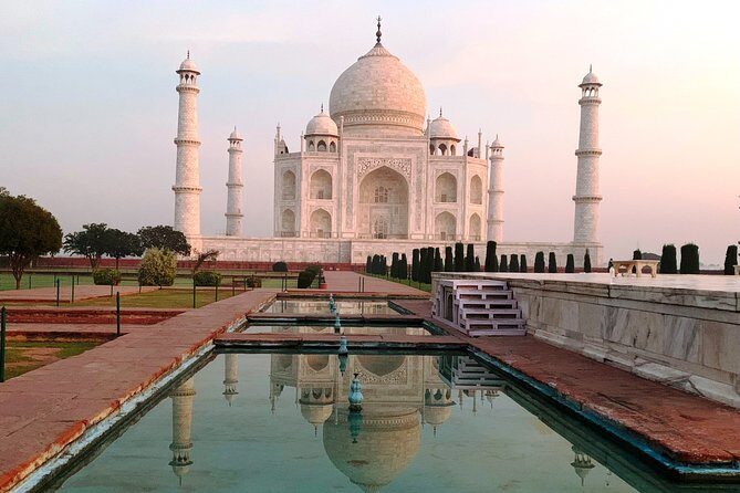 Private Transfer From New Delhi Airport /Hotel to Agra - Key Points