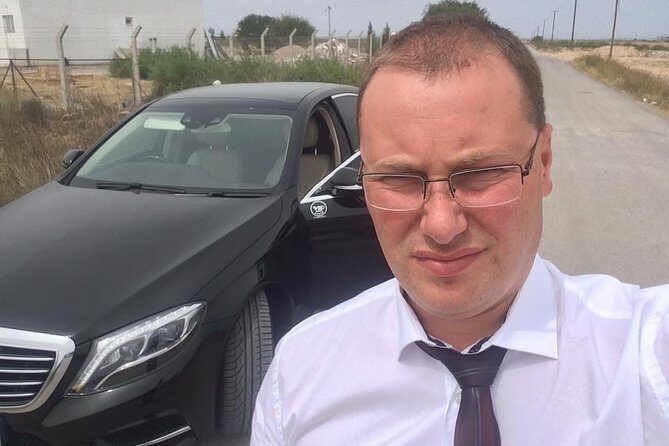Private Transfer from Nicosia to Larnaca Airport in 6 seater Taxi - Private Transfer from Nicosia to Larnaca Airport in 6 Seater Taxi: A Practical and Comfortable Option