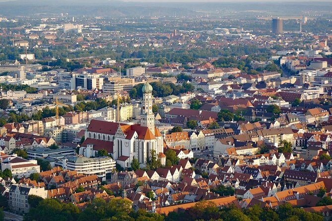 Private transfer from Nuremberg to Munich with 2h for sightseeing - FAQs
