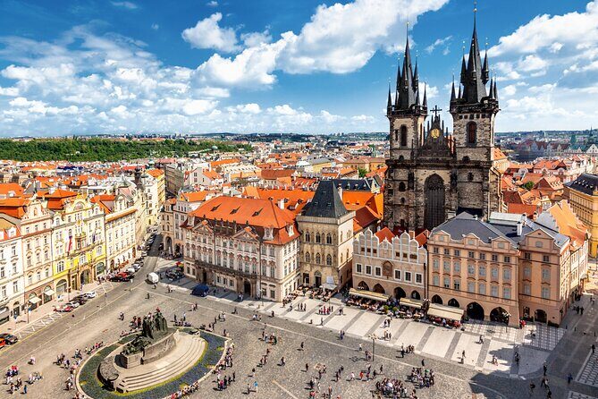 Private transfer from Passau to Prague, 2h Stop, Local driver - In-Depth Review of the Experience