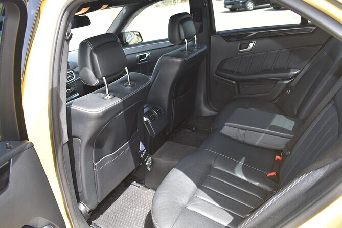 Private Transfer from Piraeus Port to Athens City (Hotels/Apartments) - In-Depth Review of the Piraeus to Athens Private Transfer