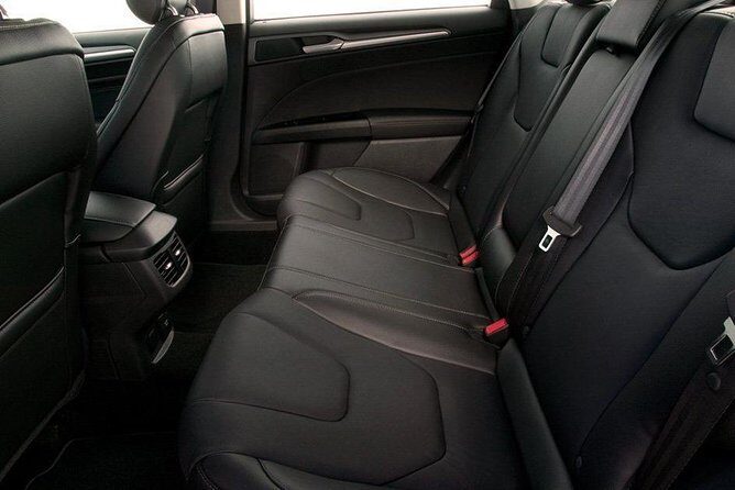 Private Transfer from Port or City of Santos to GRU Airport (1 to 15 people) - Key Points