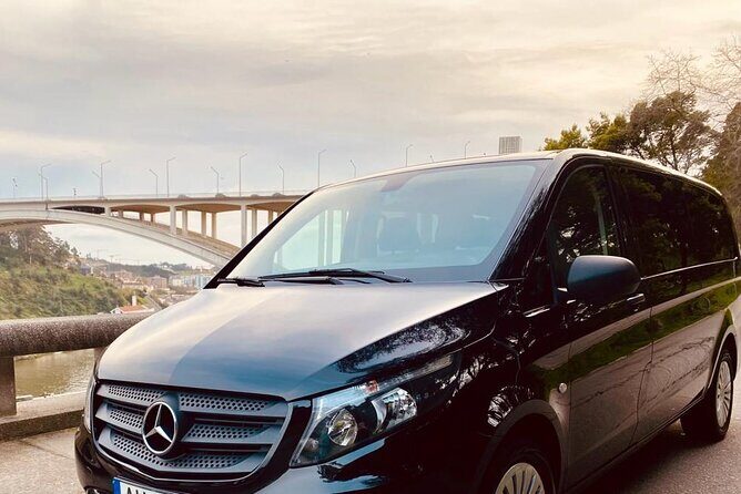 Private transfer from Porto to Braga or Guimarães - A Detailed Look at the Porto to Braga or Guimarães Transfer Experience