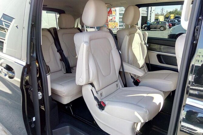 Private Transfer from Prague Airport to Prague City Hotels 1 - 7 pax - Final Words