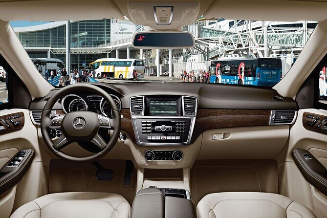 Private Transfer from Ravenna Cruise Terminal to Venice Airport - A Trusted Ride from Ravenna to Venice Airport: Practical, Comfortable, and Hassle-Free
