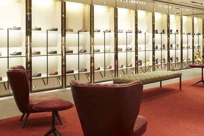 Private Transfer from Rome to Florence with 3 hours stop in The Mall Lux Outlet - What to Expect During Your Stop