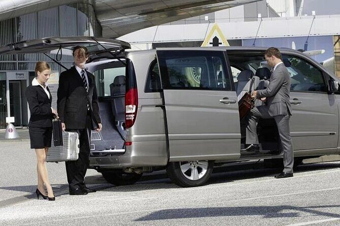 Private Transfer from Sabiha Gokcen Airport (SAW) to Istanbul Hotels - The Practical Reality of the Transfer Experience