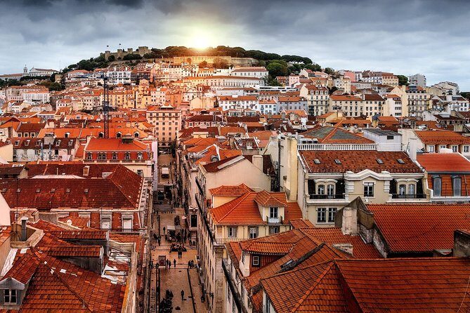 Private Transfer from Santiago de Compostela to Lisbon + 2h Sightseeing - Frequently Asked Questions
