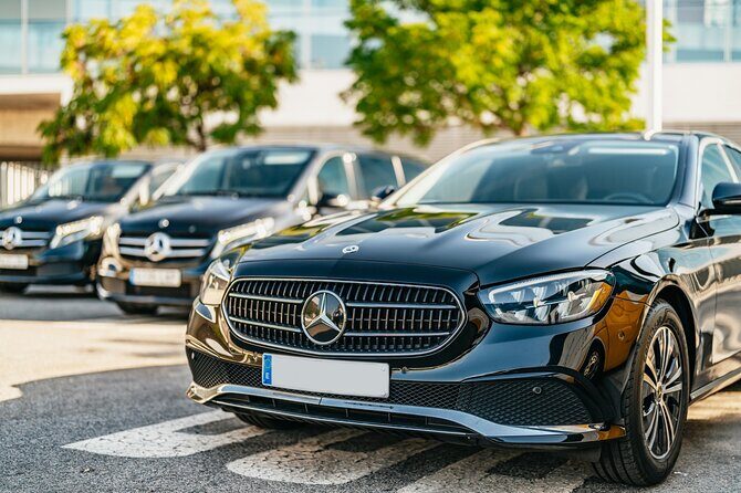 Private Transfer from Seville Airport to Hotels in Seville - Stress-Free Arrival in Seville with a Private Airport Transfer