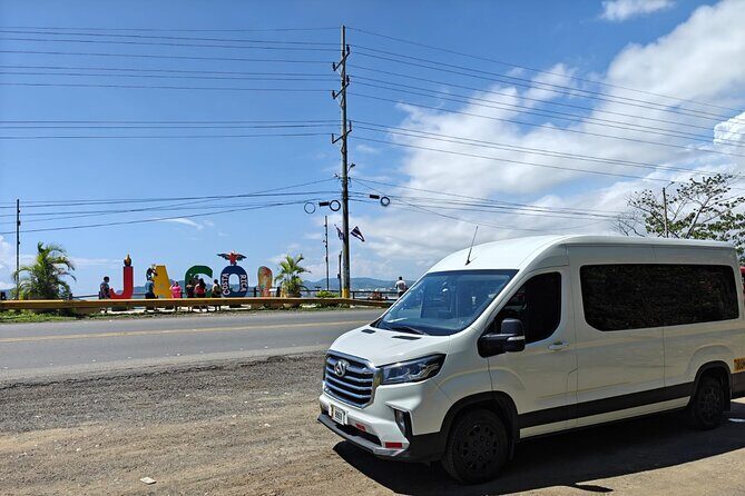 Private transfer from SJO Airport to La Fortuna / Van A/C & WiF - A Detailed Look at the Private Transfer Experience