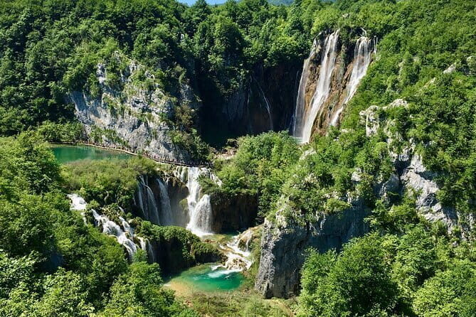 Private Transfer from Split to Zagreb via Plitvice Lakes - An In-Depth Look at the Private Transfer from Split to Zagreb via Plitvice Lakes