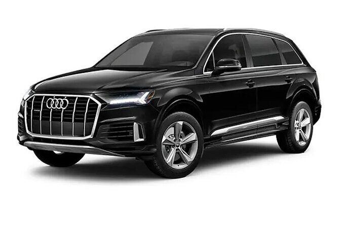 Private Transfer FROM Sydney Downtown to Sydney Airport 1-2 pax - A Smooth Start: Private Transfer from Sydney CBD to Sydney Airport