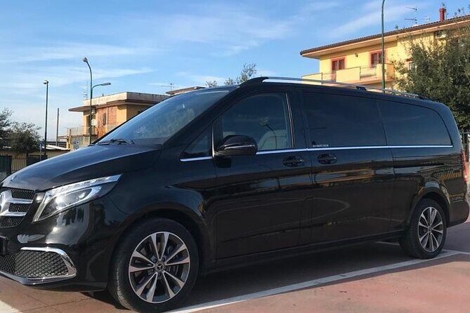 Private Transfer from the Airport to Amalfi Coast - An in-depth look at the private transfer experience