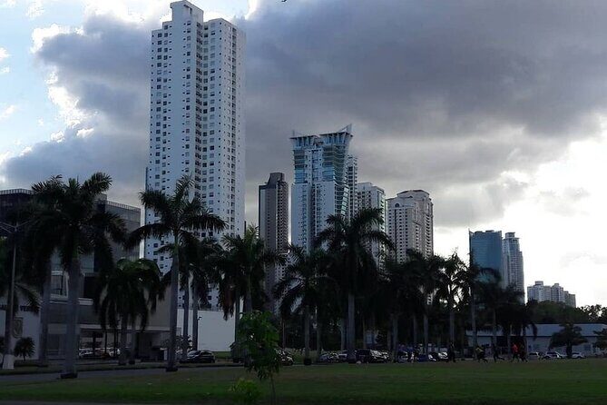 Private Transfer from Tocumen Airport to Downtown Panama City, Panama - The Driving Experience and Vehicle Quality