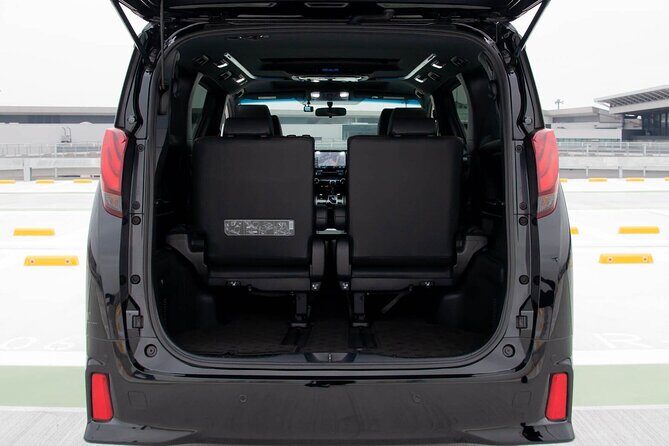 Private Transfer from Tokyo City to Narita Airport NRT by van - Key Points