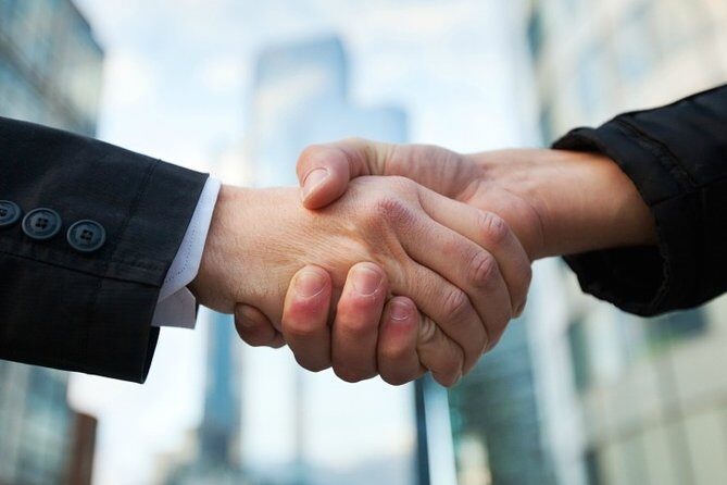 Private Transfer from Toronto Pearson Airport to Toronto City - A Detailed Look at the Private Transfer Experience