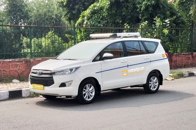 Private Transfer from Udaipur to Ahmedabad Airport - FAQ