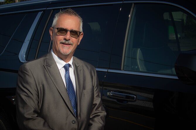 Private transfer from YQB (QUEBEC) Airport to downtown - A Closer Look at the Itinerary and Service