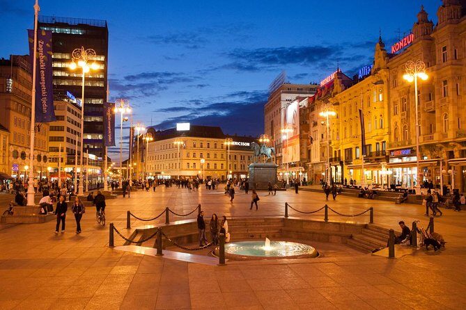 Private transfer from Zagreb - Vienna or Vienna - Zagreb - The Sum Up
