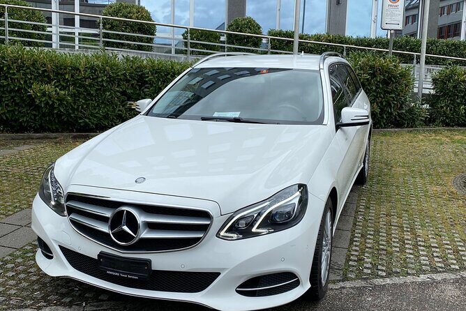 Private transfer from Zurich City to Basel Airport - Key Points