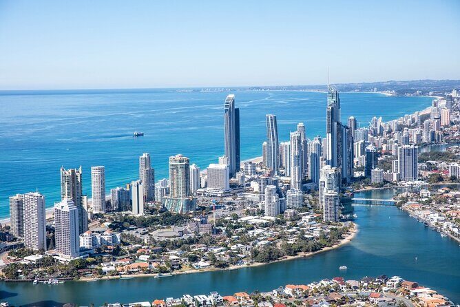 Private Transfer Gold Coast Airport OOL to City Centre/Brisbane - In-Depth Review: Gold Coast Airport Transfer Experience