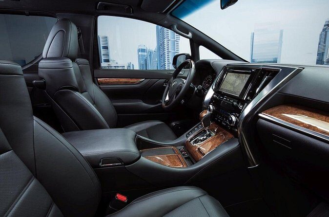 Private Transfer Hakkaido Sapporo to New Chitose Airport CTS - Who Will Love This Service?